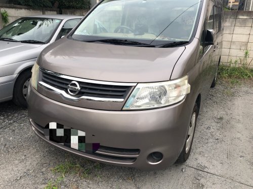 車種 セレナ